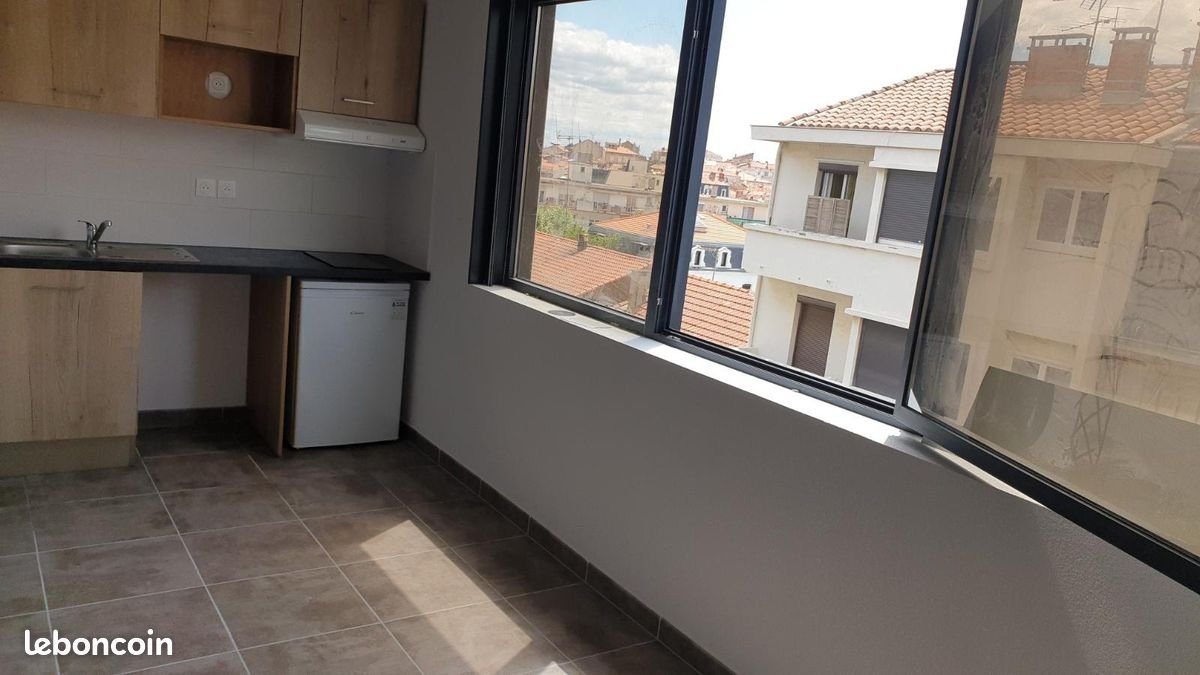 Appartement à louer, 24m², Béziers