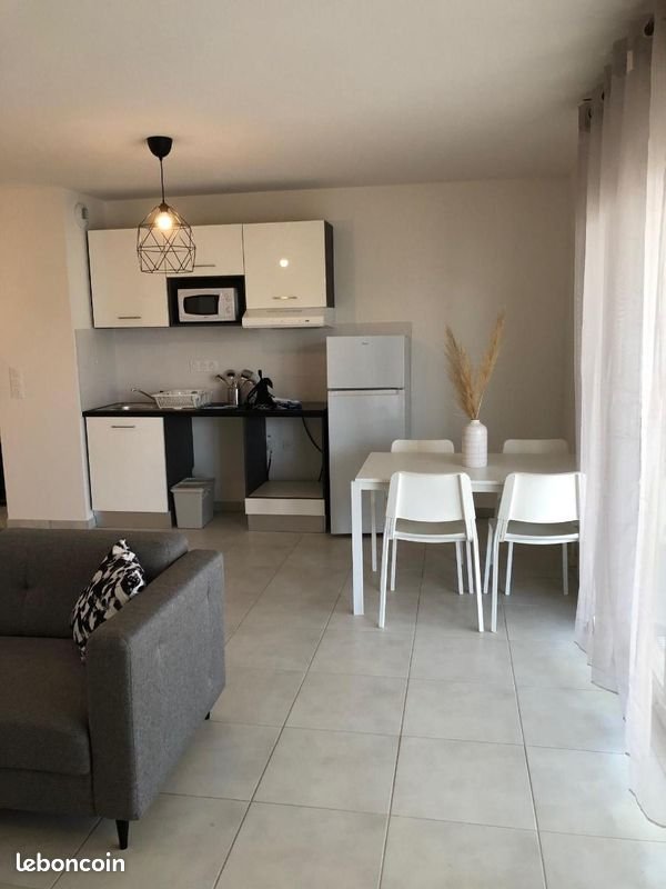 Appartement à louer, 58m², Béziers