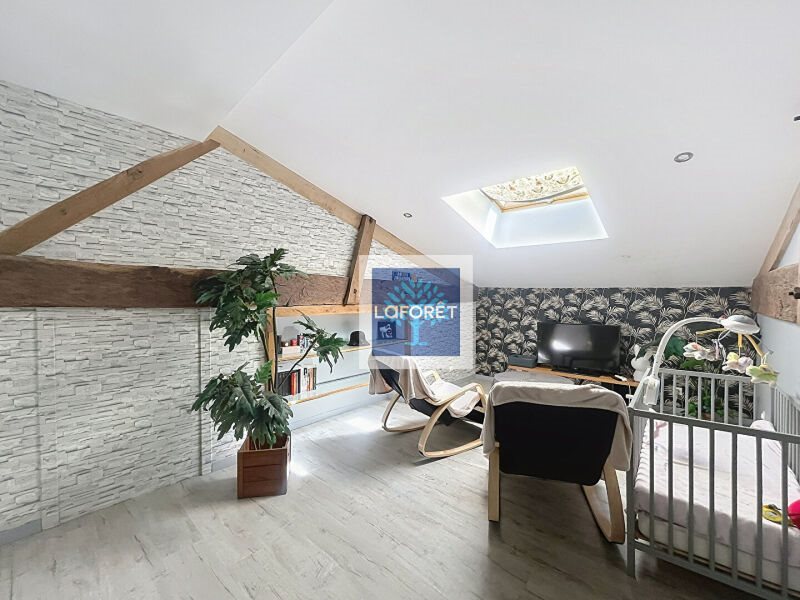 Maison à vendre, 159m², Montlieu-la-Garde