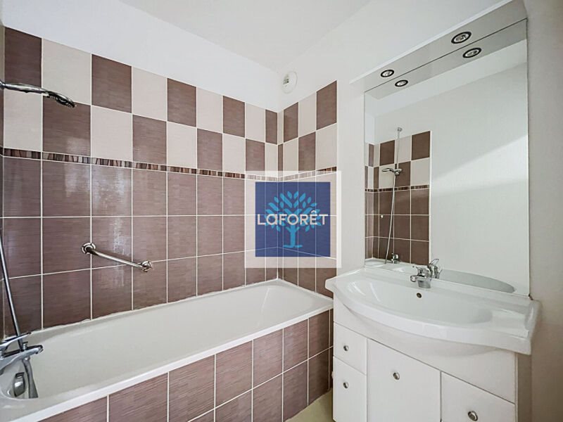 Appartement à louer, 39m², Montendre