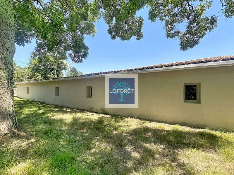 Maison à vendre, 194m², Montendre