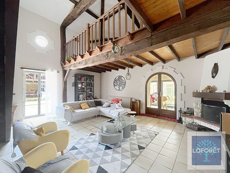 Maison à vendre, 267m², Montendre