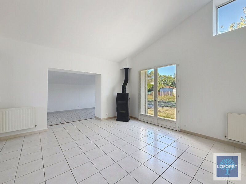 Maison à vendre, 88m², Montendre