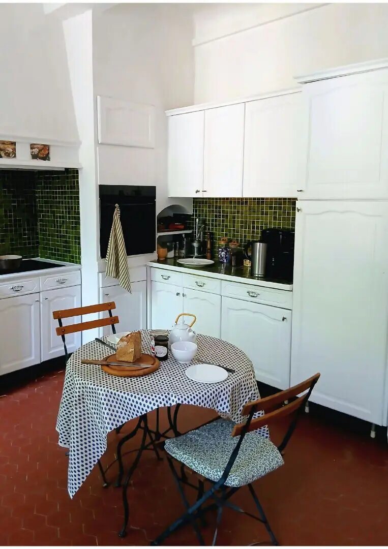 Appartement à louer, 74m², Carcès