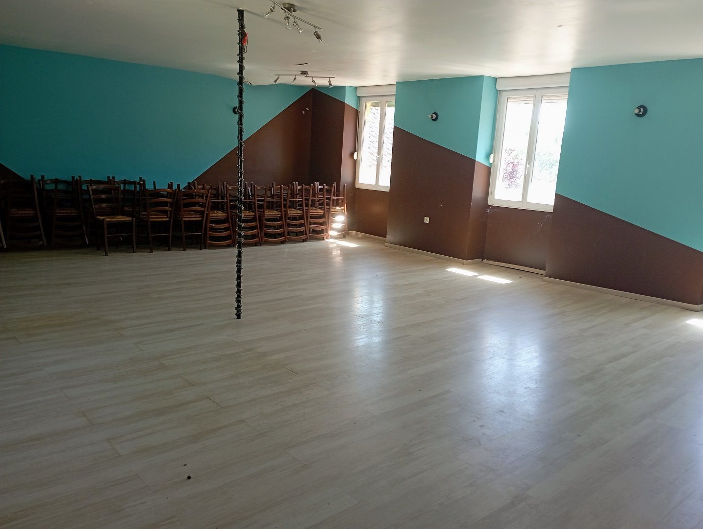 Maison à vendre, 420m², Iguerande