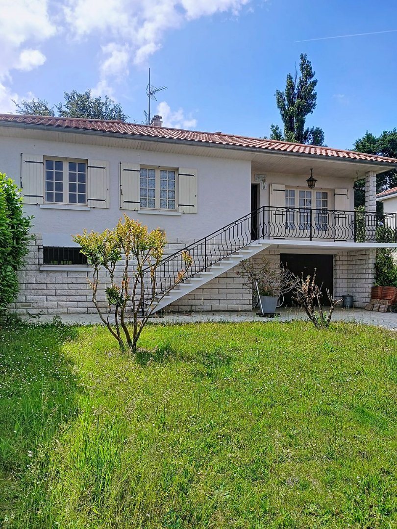 Maison à vendre, 98m², Ribérac