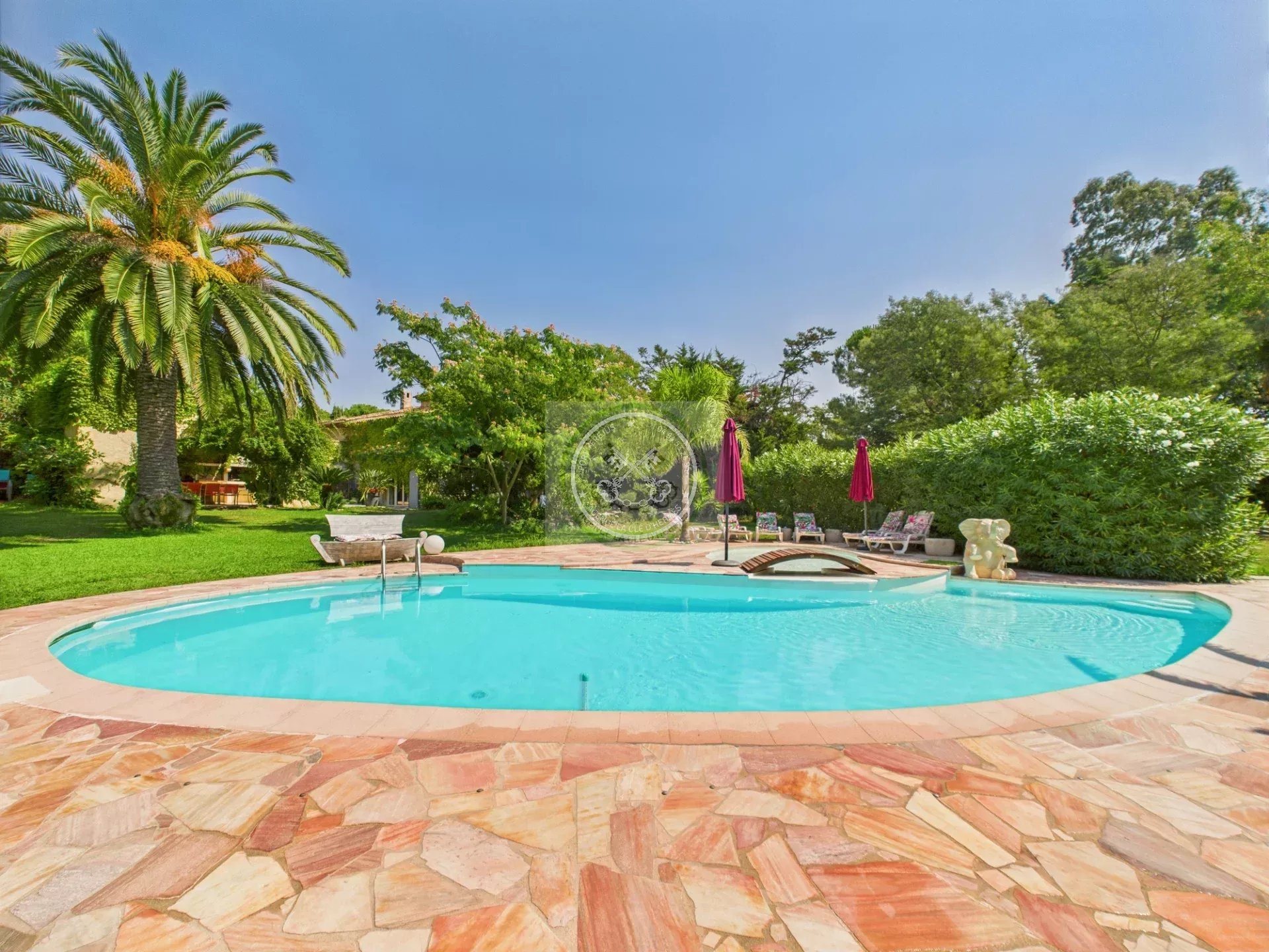 Maison à vendre, 180m², Puget-sur-Argens