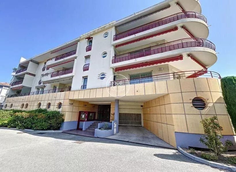 Appartement à vendre, 79m², Fréjus