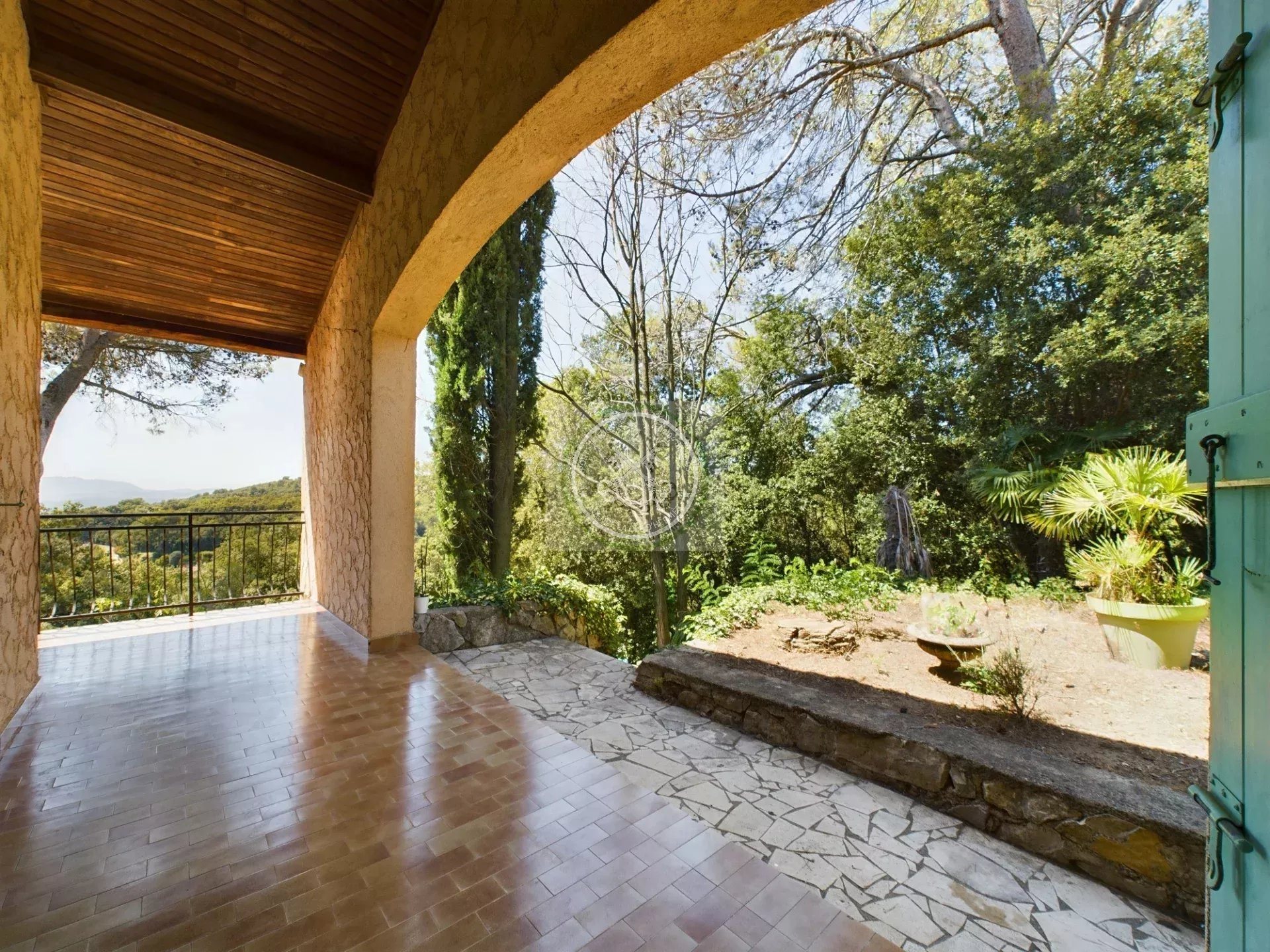 Maison à vendre, 240m², Montauroux
