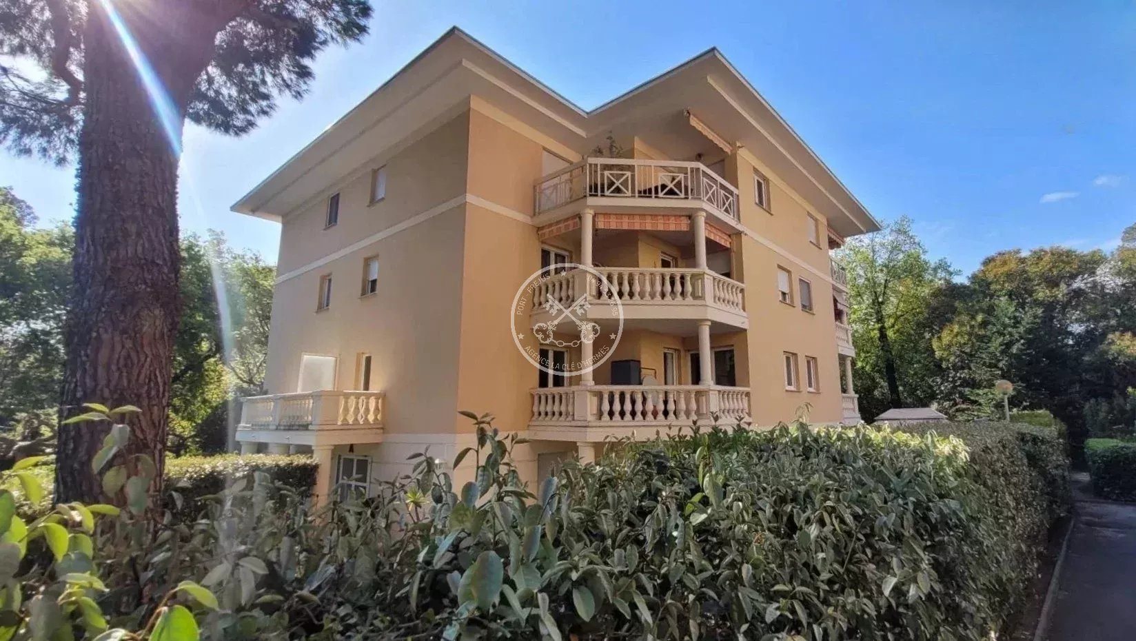 Appartement à vendre, 76m², Fréjus