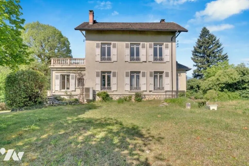 Maison à vendre, 433m², Artemare