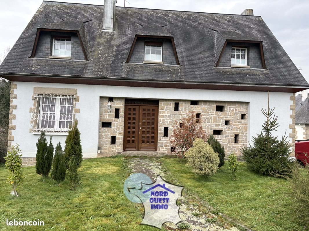 Maison à vendre, 171m², Ambrières-les-Vallées