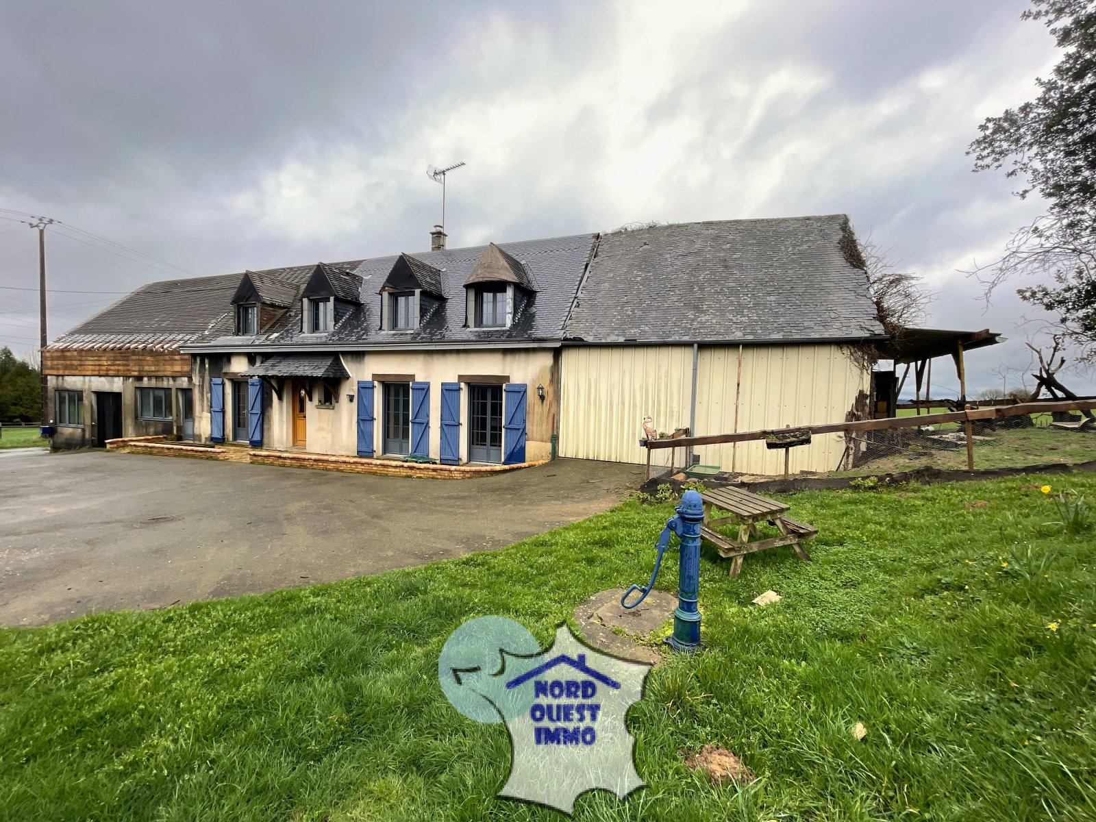 Maison à vendre, 121m², Châtillon-sur-Colmont