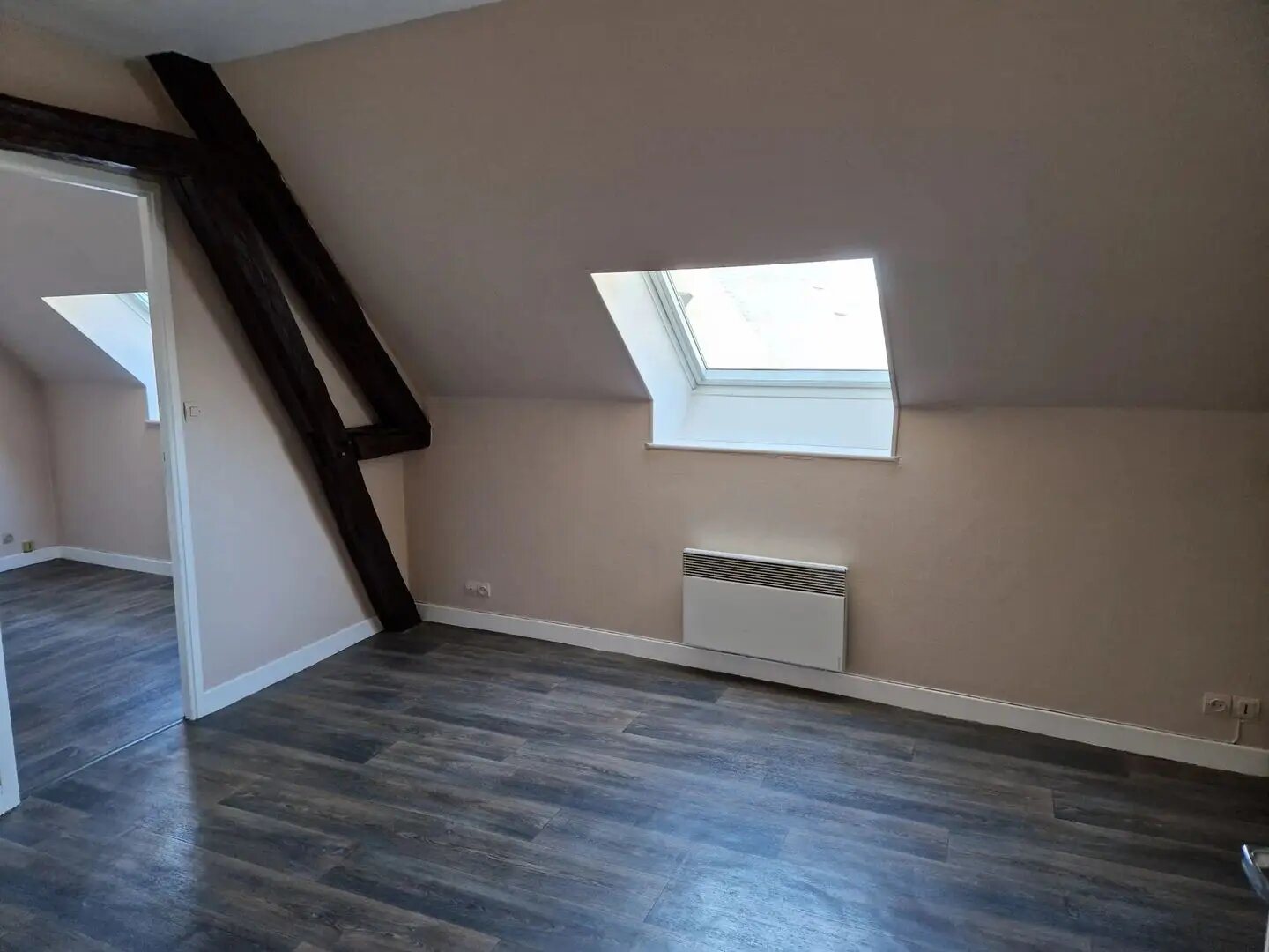 Appartement à louer, 43m², Bruyères-et-Montbérault