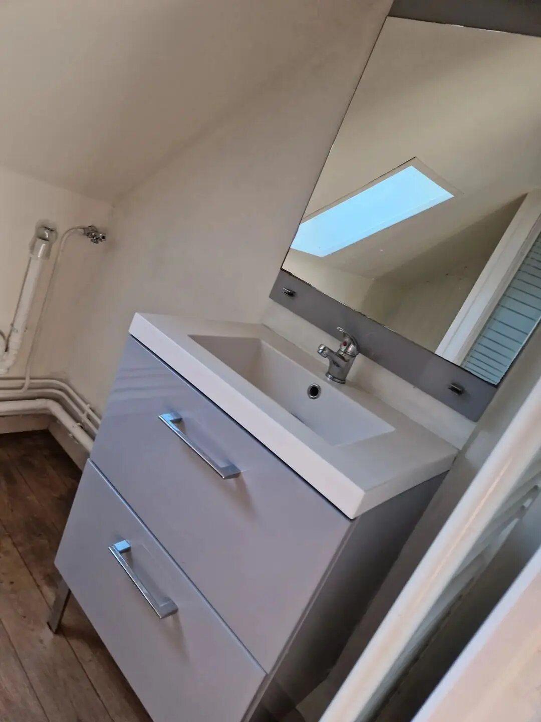 Appartement à louer, 43m², Bruyères-et-Montbérault