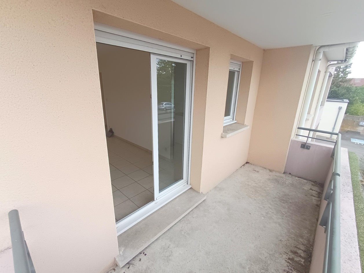 Appartement à louer, 54m², Albert
