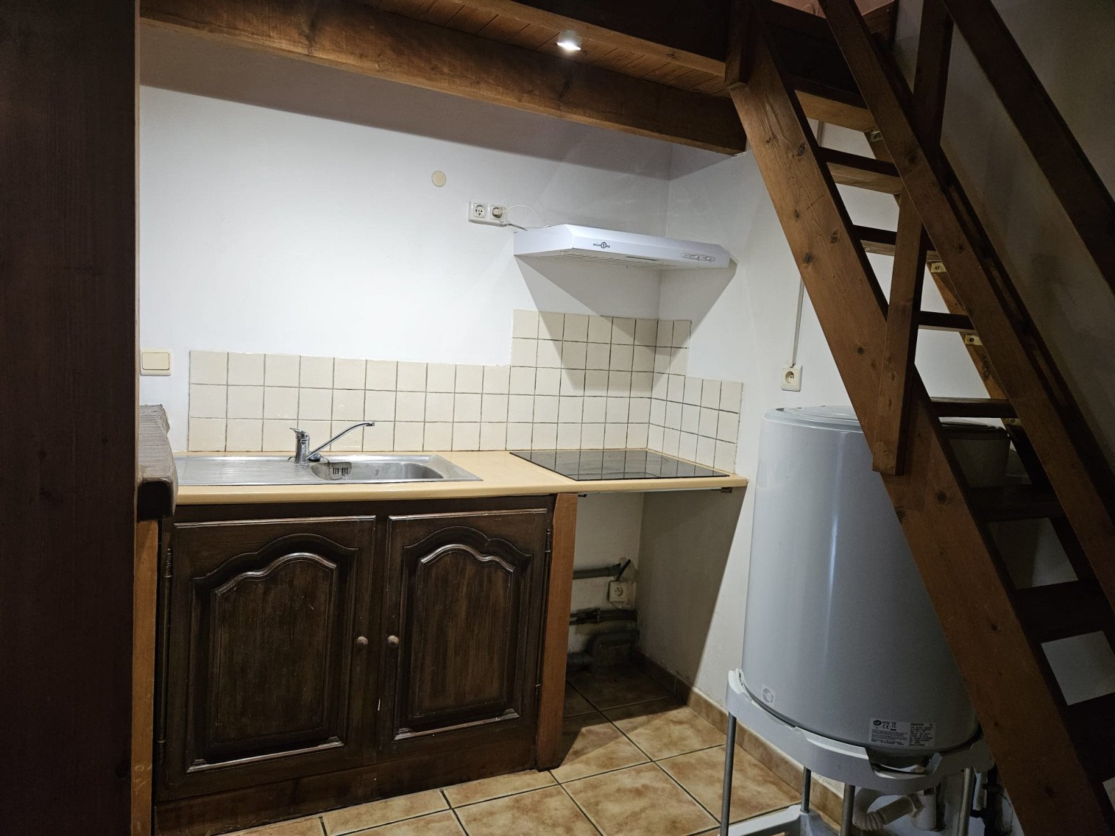 Maison à louer, 32m², Preignac