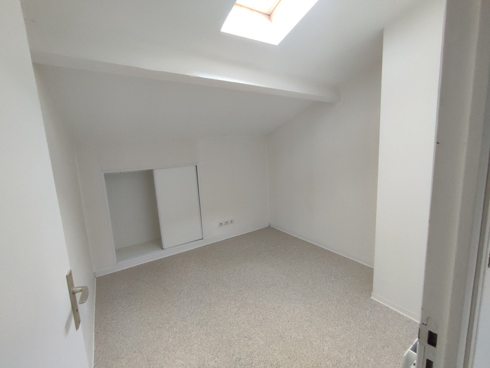 Appartement à louer, 39m², Créon