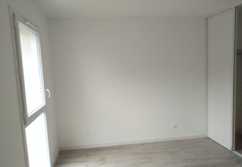 Maison à louer, 81m², Cambes