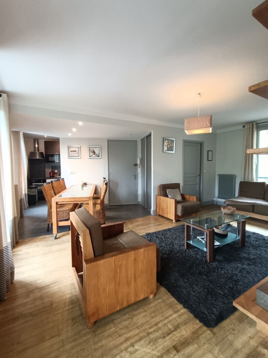 Appartement à louer, 79m², Sarlat-la-Canéda