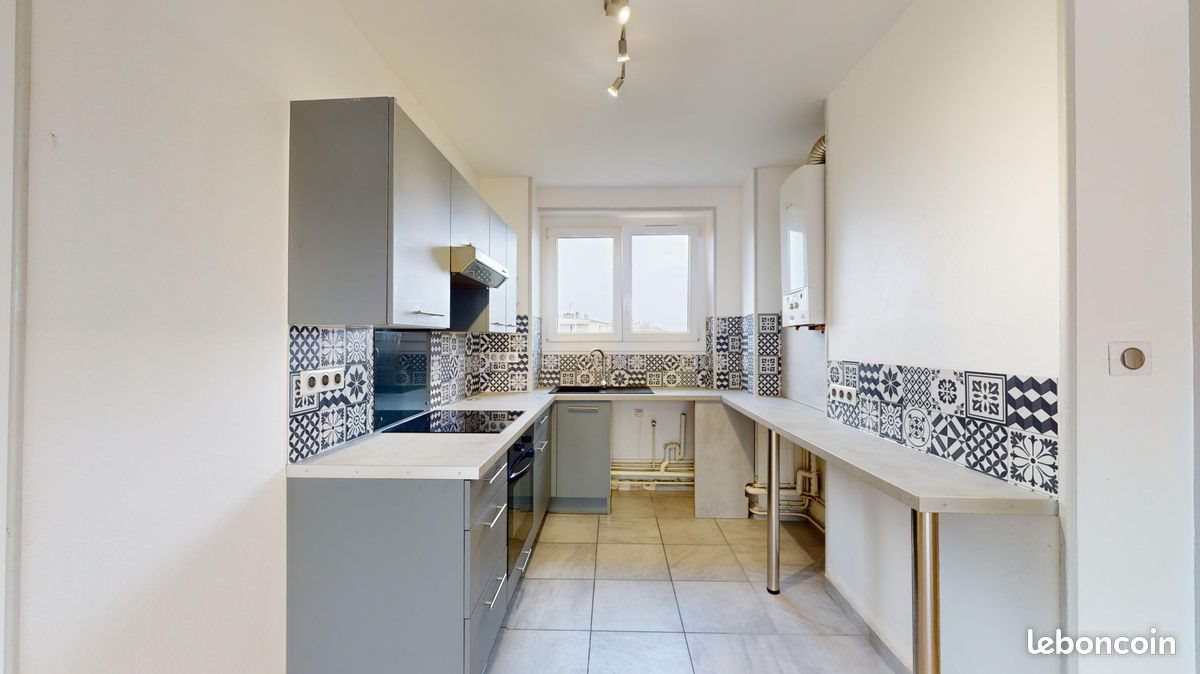 Appartement à louer, 65m², Chenôve