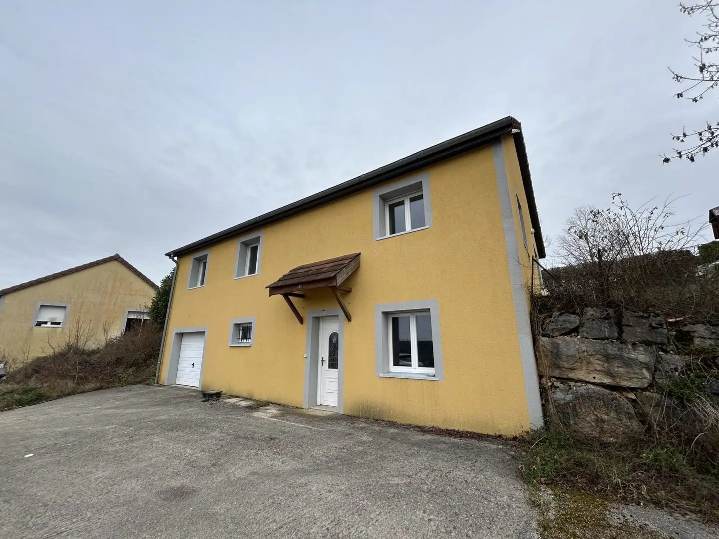 Maison à vendre, 140m², Arinthod