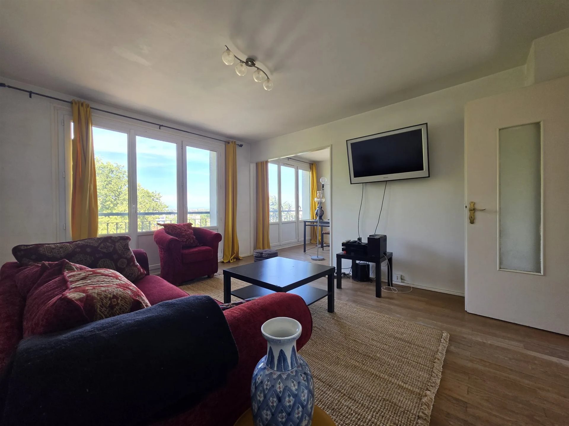 Appartement à vendre, 67m², Décines-Charpieu