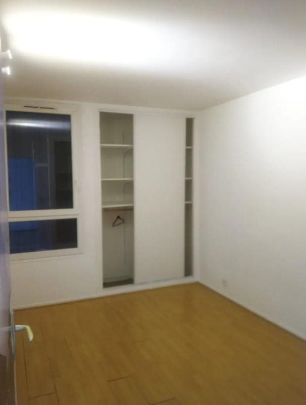 Appartement à louer, 70m², Elancourt
