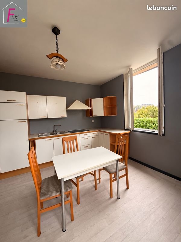 Appartement à louer, 45m², Flixecourt
