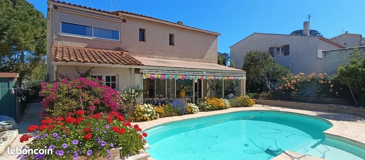 Maison à vendre, 140m², Sanary-sur-Mer