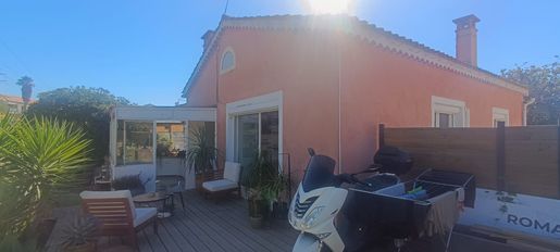 Local commercial 66 m² · à Sanary-sur-Mer · 66 m² · 342 000 €