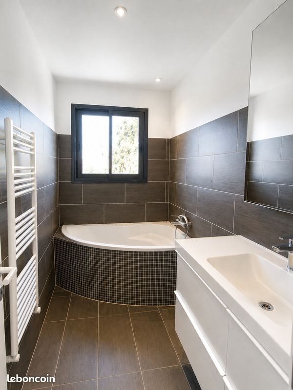 Maison à louer, 105m², Le Pradet