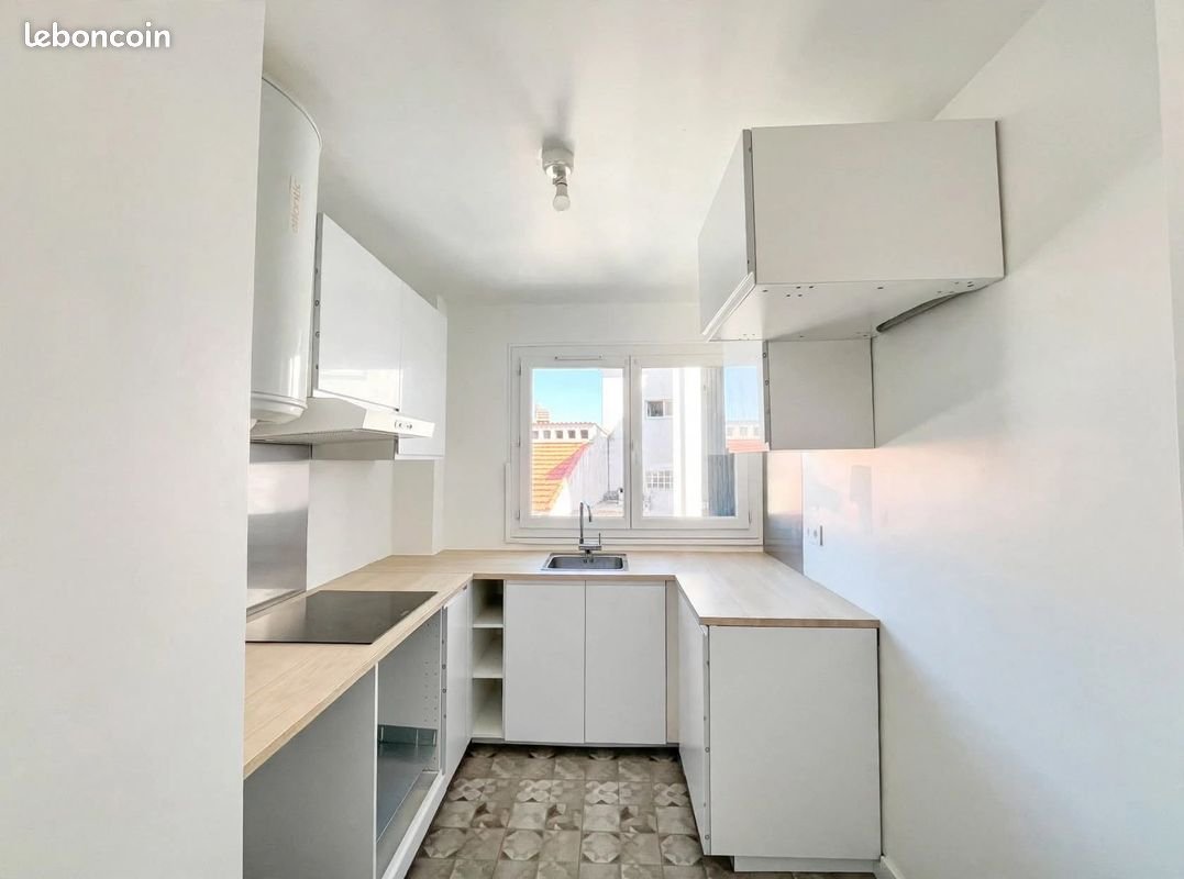 Appartement à louer, 49m², La Seyne-sur-Mer