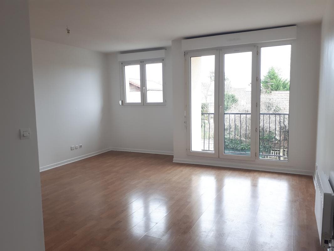 Appartement à louer, 28m², Sainte-Geneviève-des-Bois