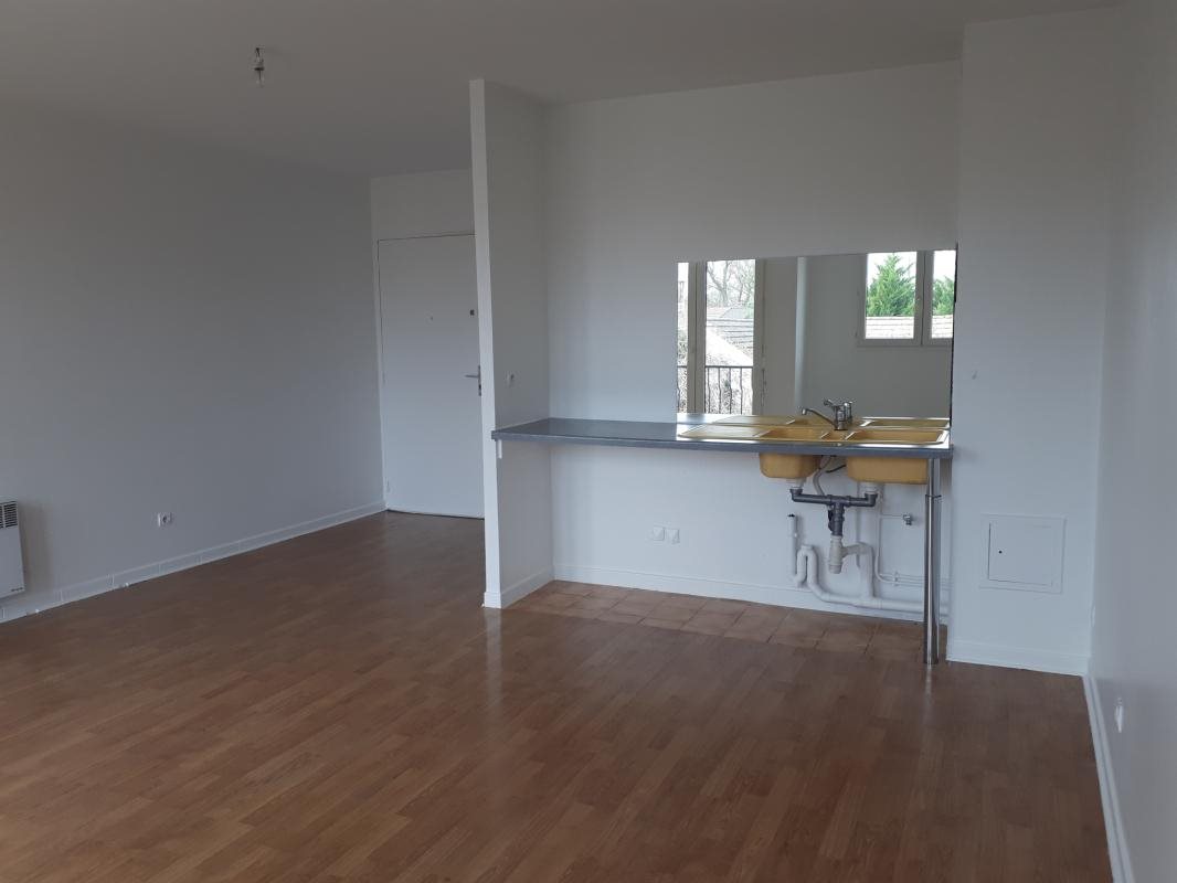 Appartement à louer, 28m², Sainte-Geneviève-des-Bois