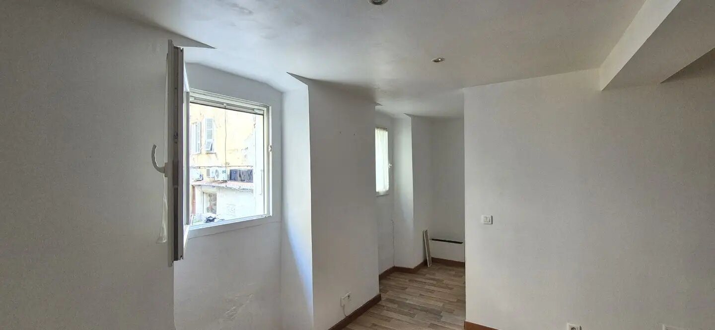 Appartement à louer, 37m², Ajaccio