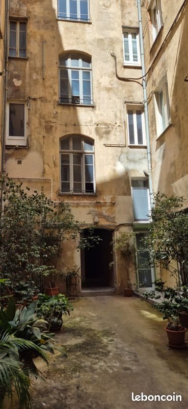 Appartement à louer, 28m², Ajaccio
