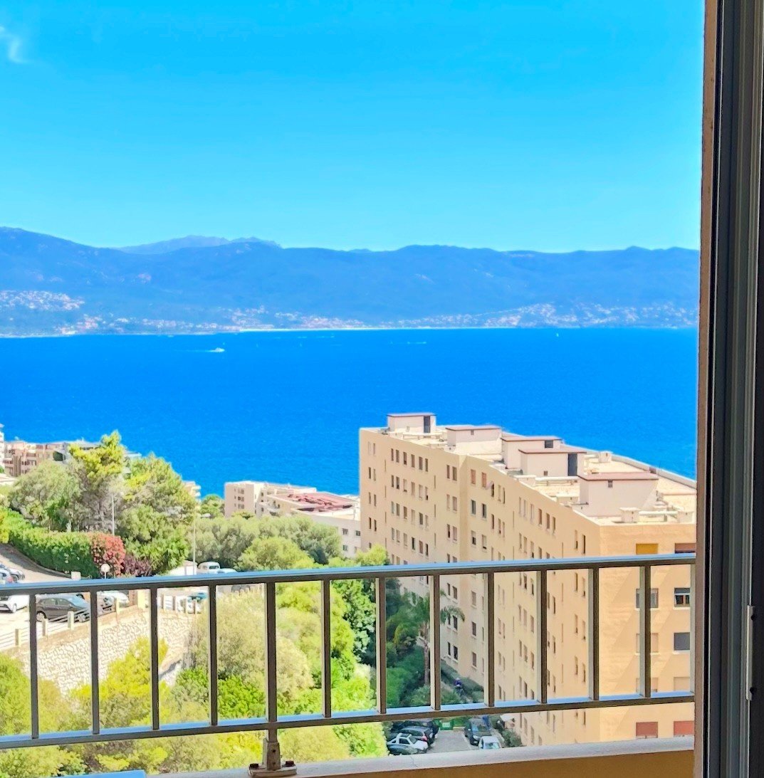 Appartement à louer, 28m², Ajaccio