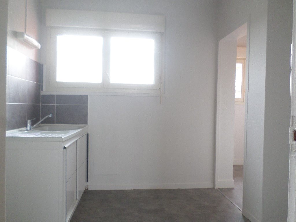 Appartement à louer, 77m², Joigny