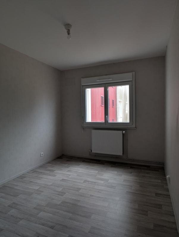 Appartement à louer, 95m², Avallon