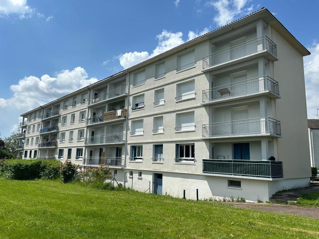 Appartement à louer, 61m², Bléneau