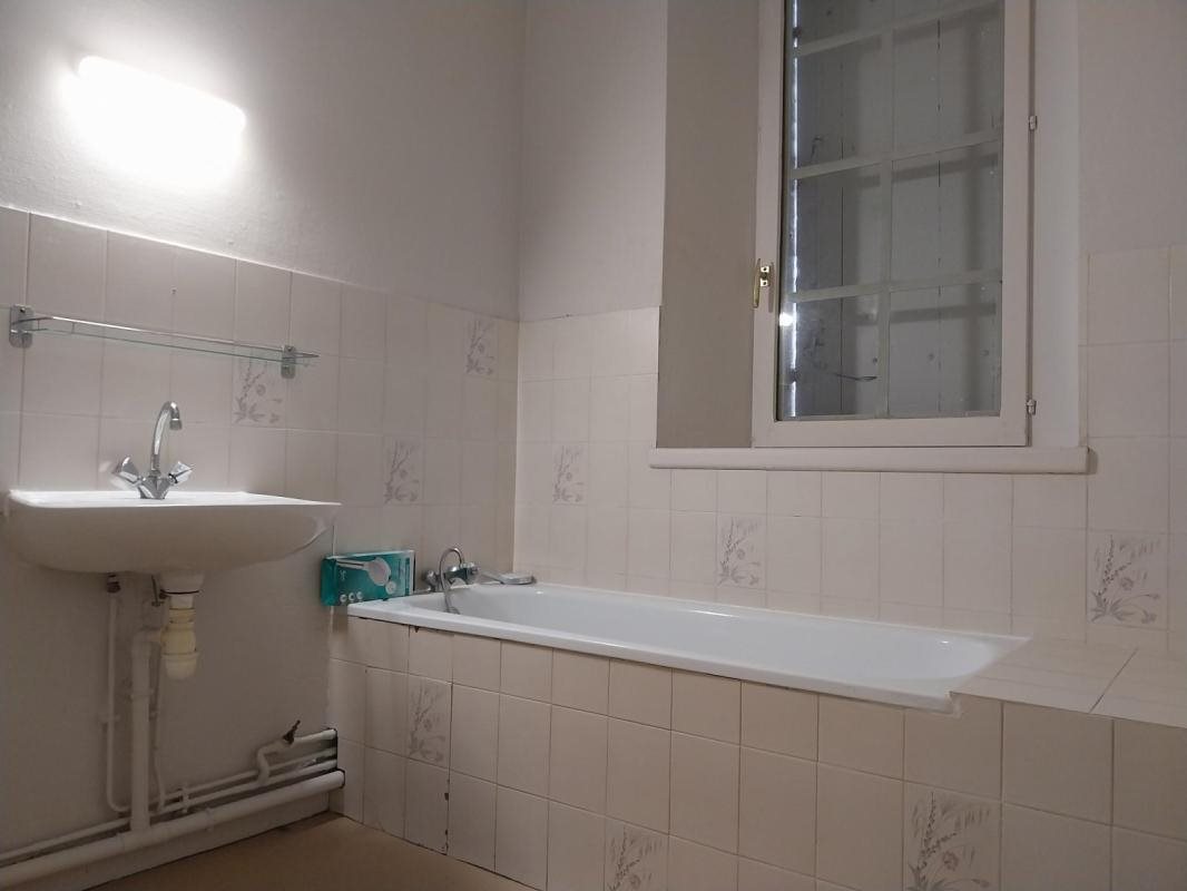Appartement à louer, 52m², Villeneuve-sur-Yonne