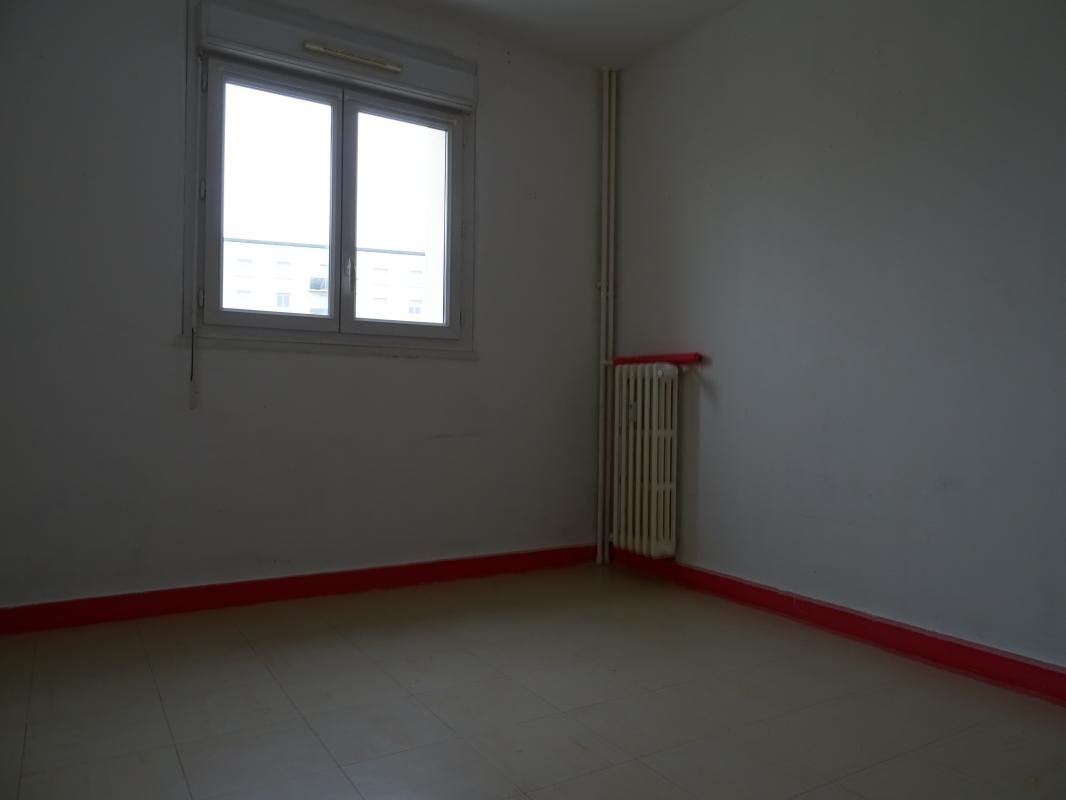 Appartement à louer, 72m², Pont-sur-Yonne