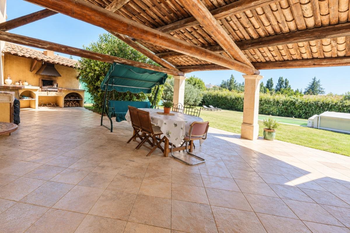 Maison à vendre, 197m², Pierrevert