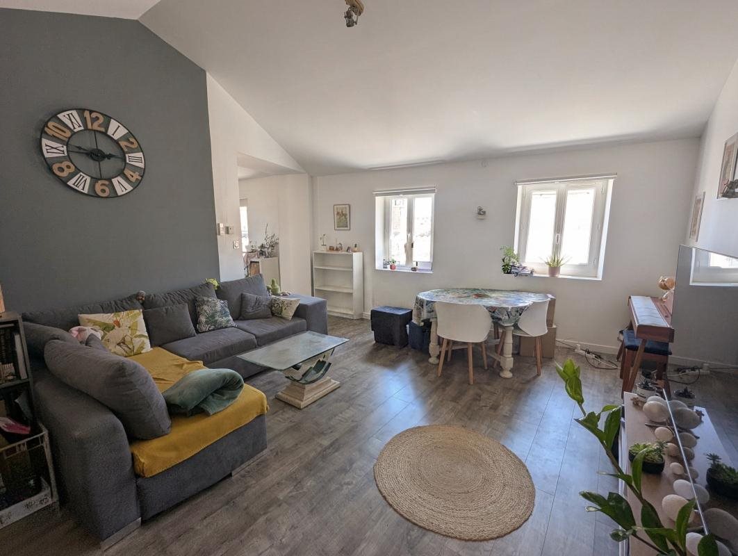 Maison à louer, 66m², Sainte-Tulle
