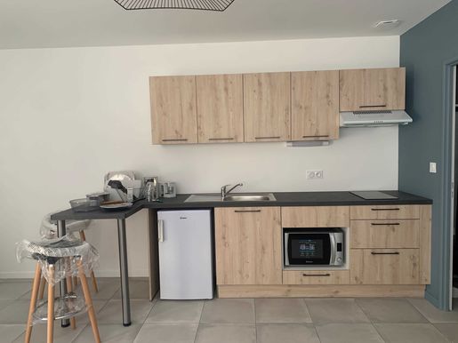Advert pic 0