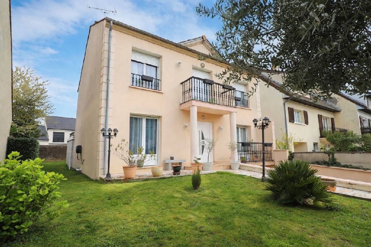 Maison à vendre, 151m², Pontault-Combault