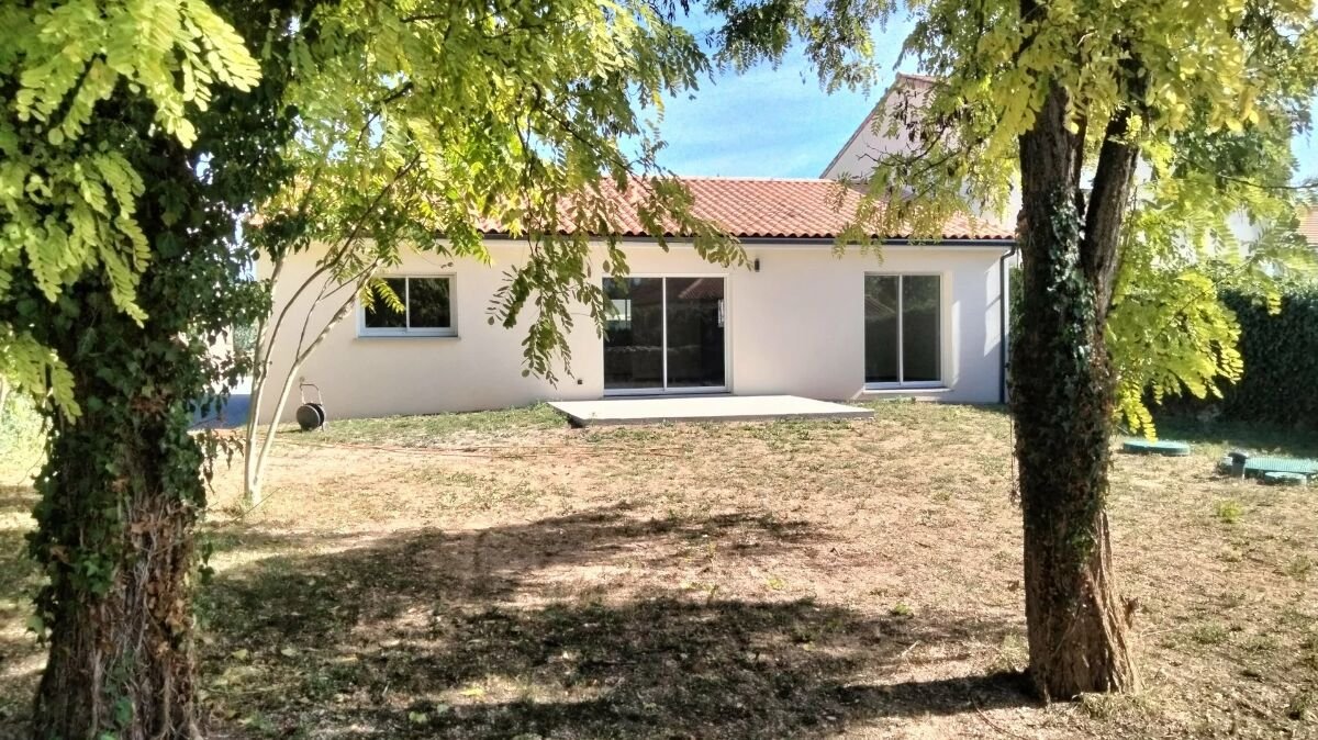Maison à vendre, 90m², Neuville-de-Poitou