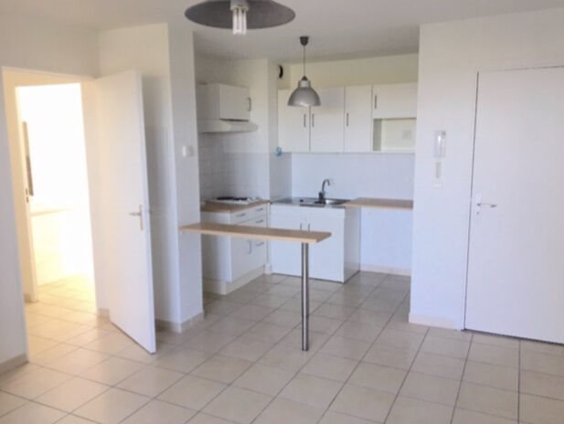 Appartement à louer, 38m², Istres