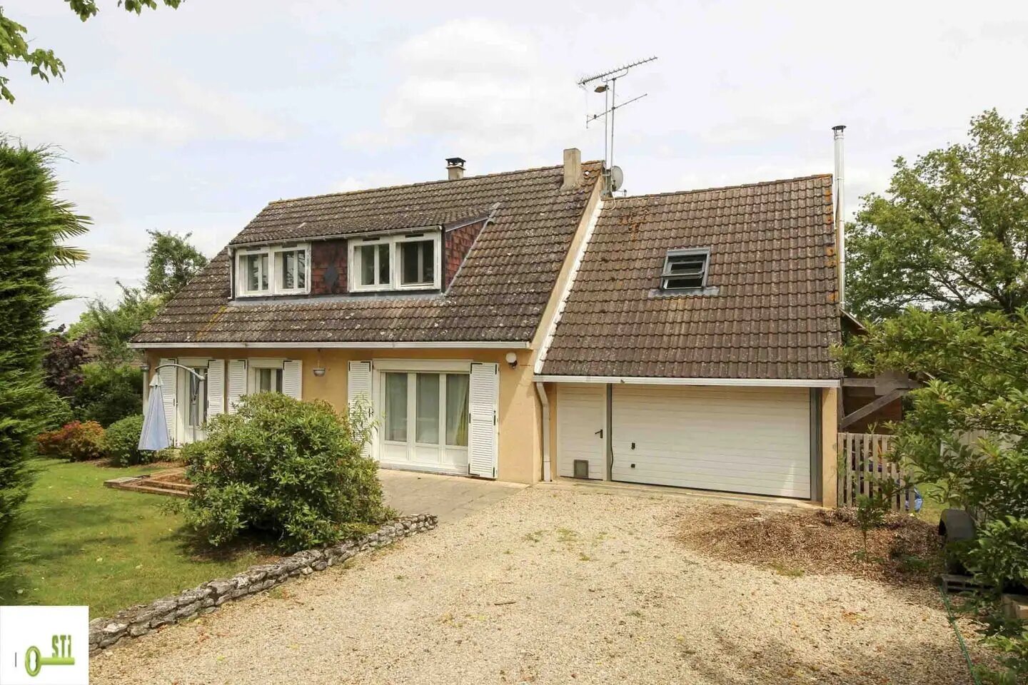 Maison à vendre, 151m², Montbouy